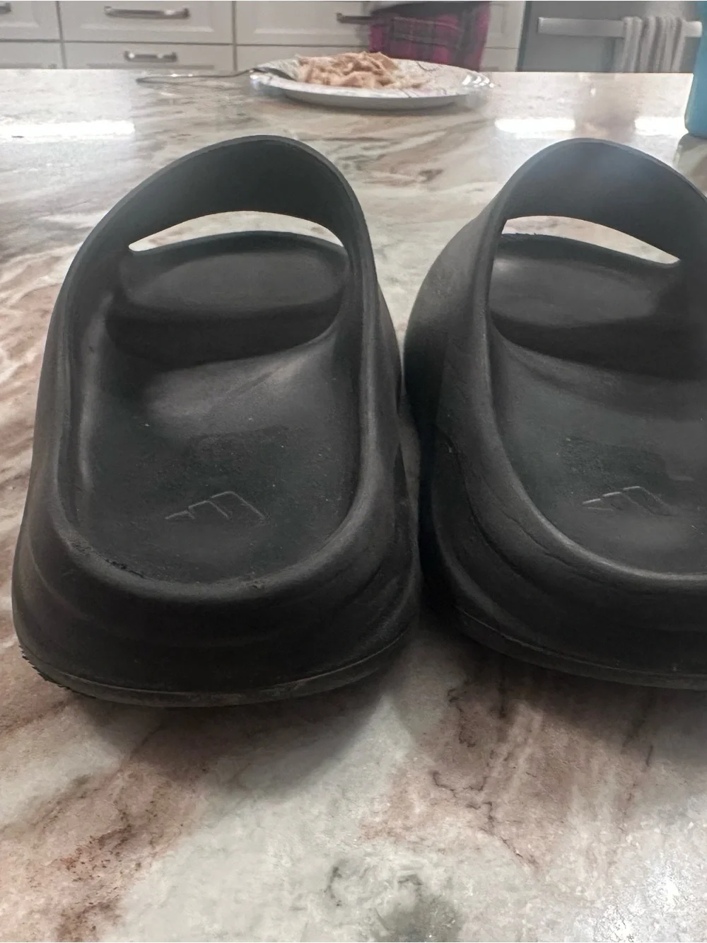 adidas Yeezy Kids Slide Sandals in black